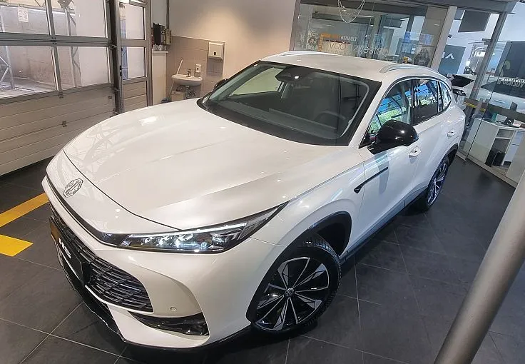 Zunanja slika - MG MG HS - HS Luxury 1.5T-GDI Avt+7 let tovarniške garancije - 2