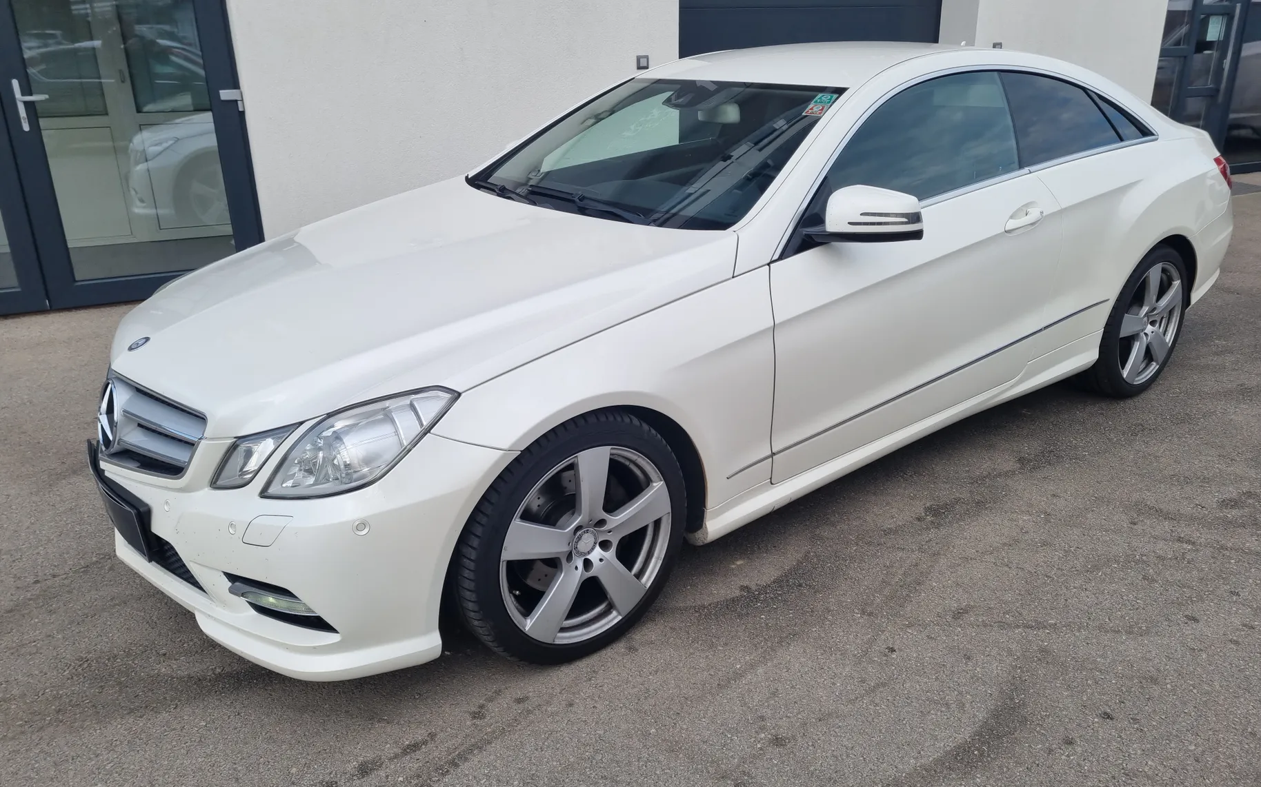 Zunanja slika - Mercedes-Benz E-Razred - E Coupe 250 CDI USNJE,NAVI., BLUETOOTH - 2