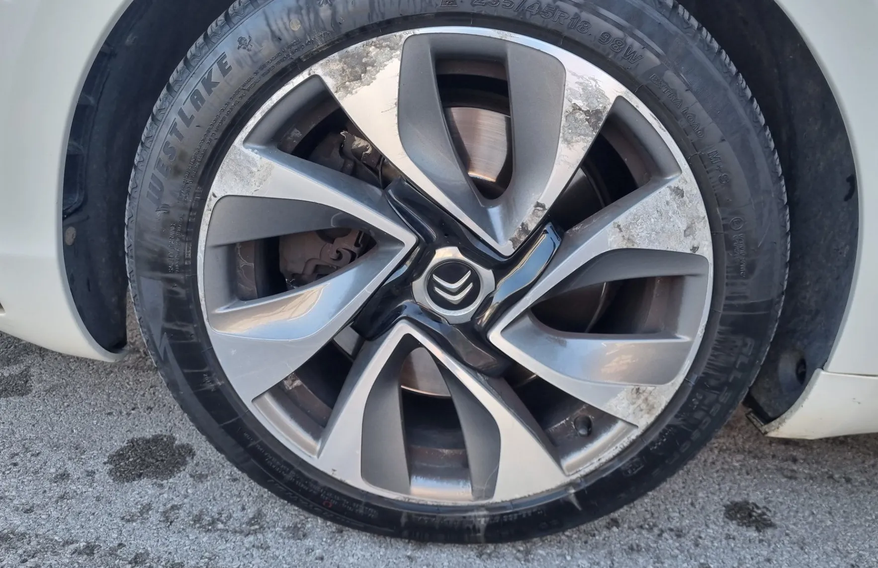 Zunanja slika - Citroën DS5 - 2.0 HDi Avtomatik - KAMERA-NAVI-HIFI-GRETJE SED. - 15