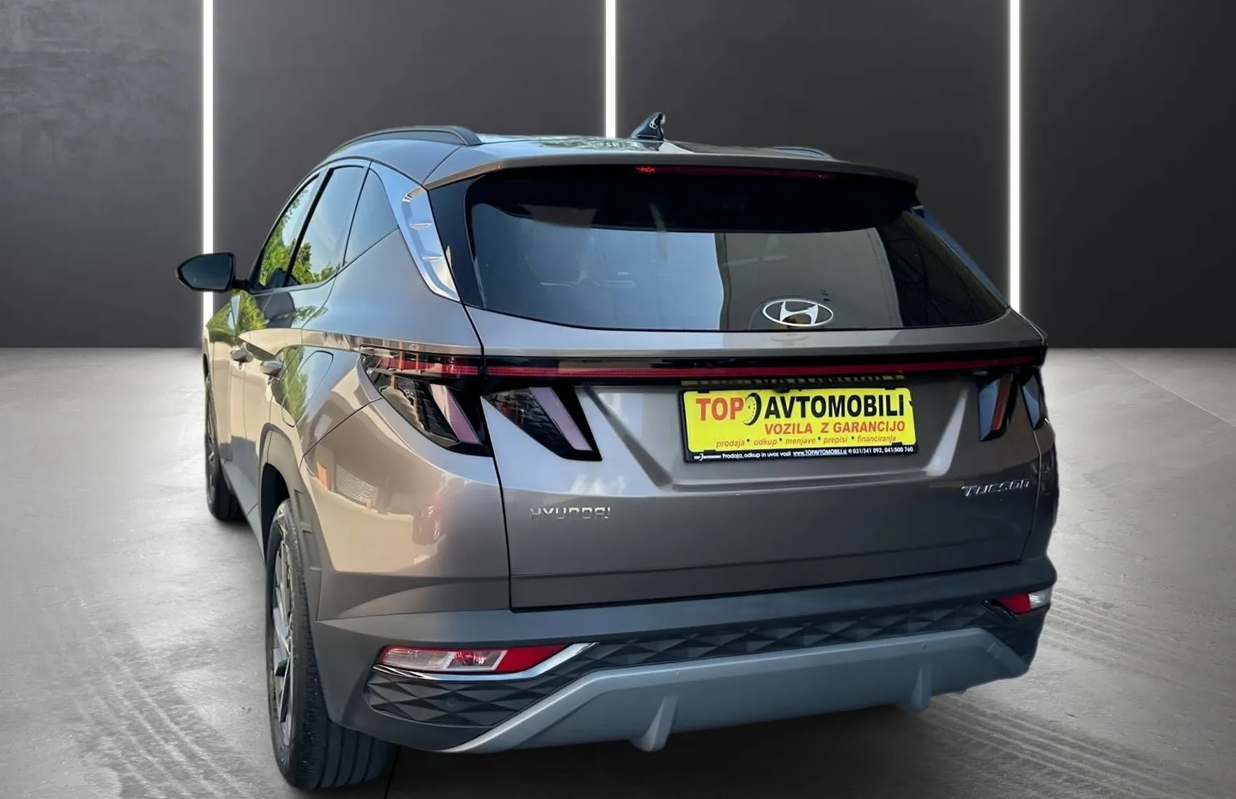 Zunanja slika - Hyundai Tucson - 1.6 T GDI 1LASTNIK VIRTUAL NAVI PDC KAMERA TOP - 6