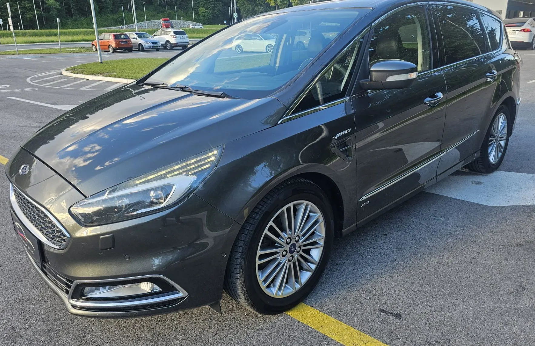 Zunanja slika - Ford S-MAX - 2.0 TDCi 4x4 Vignale AT |HlajenjeUsnja|LED|navi|AC - 1
