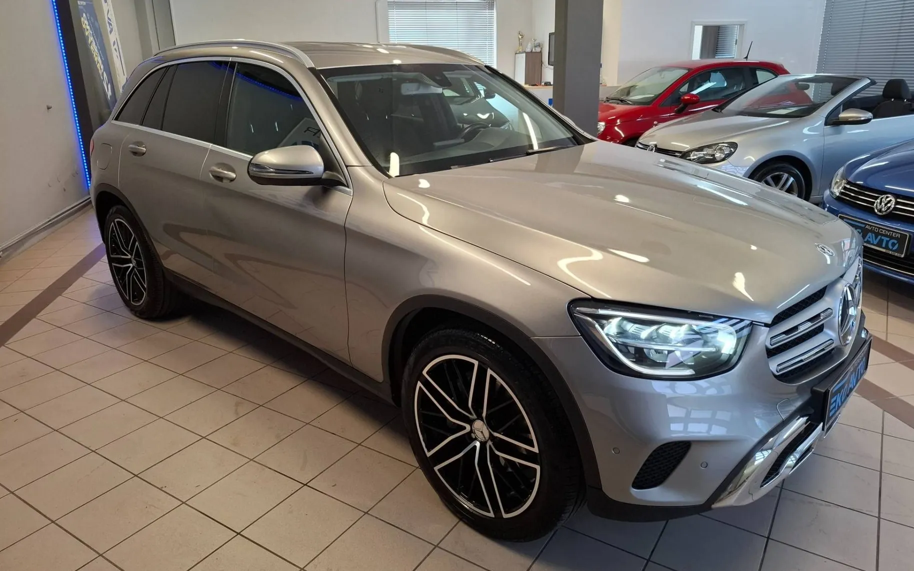 Zunanja slika - Mercedes-Benz GLC-Razred - GLC 220 d 4 MATIC SAMO99000KM-NAVI-KAMERA-ACC-PDC. - 3