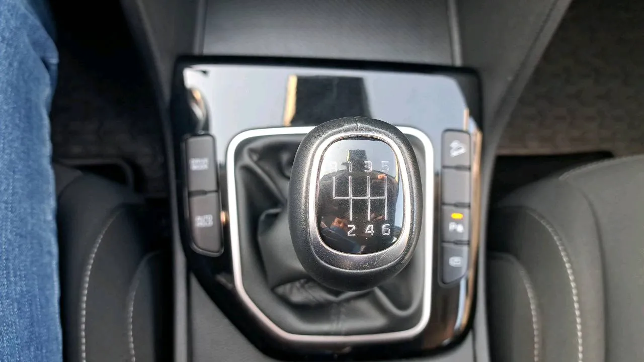 Notranja slika - KIA Sportage - 1.6 / TD - 13