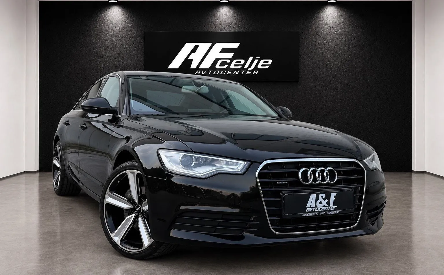 Zunanja slika - Audi A6 - 3.0 TDI-Q-AUT-S LINE-LIZING ZA TUJCE-XENON+LED - 3