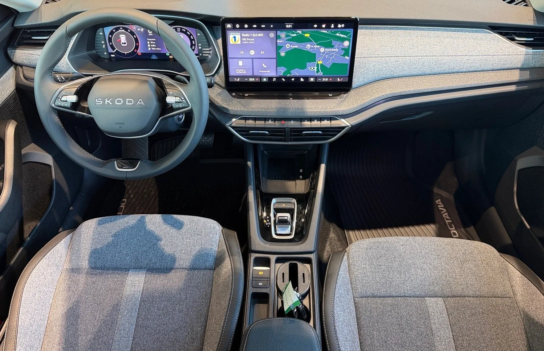 Zunanja slika - Škoda Octavia - Combi 1.5 TSI mHEV Family DSG - 10