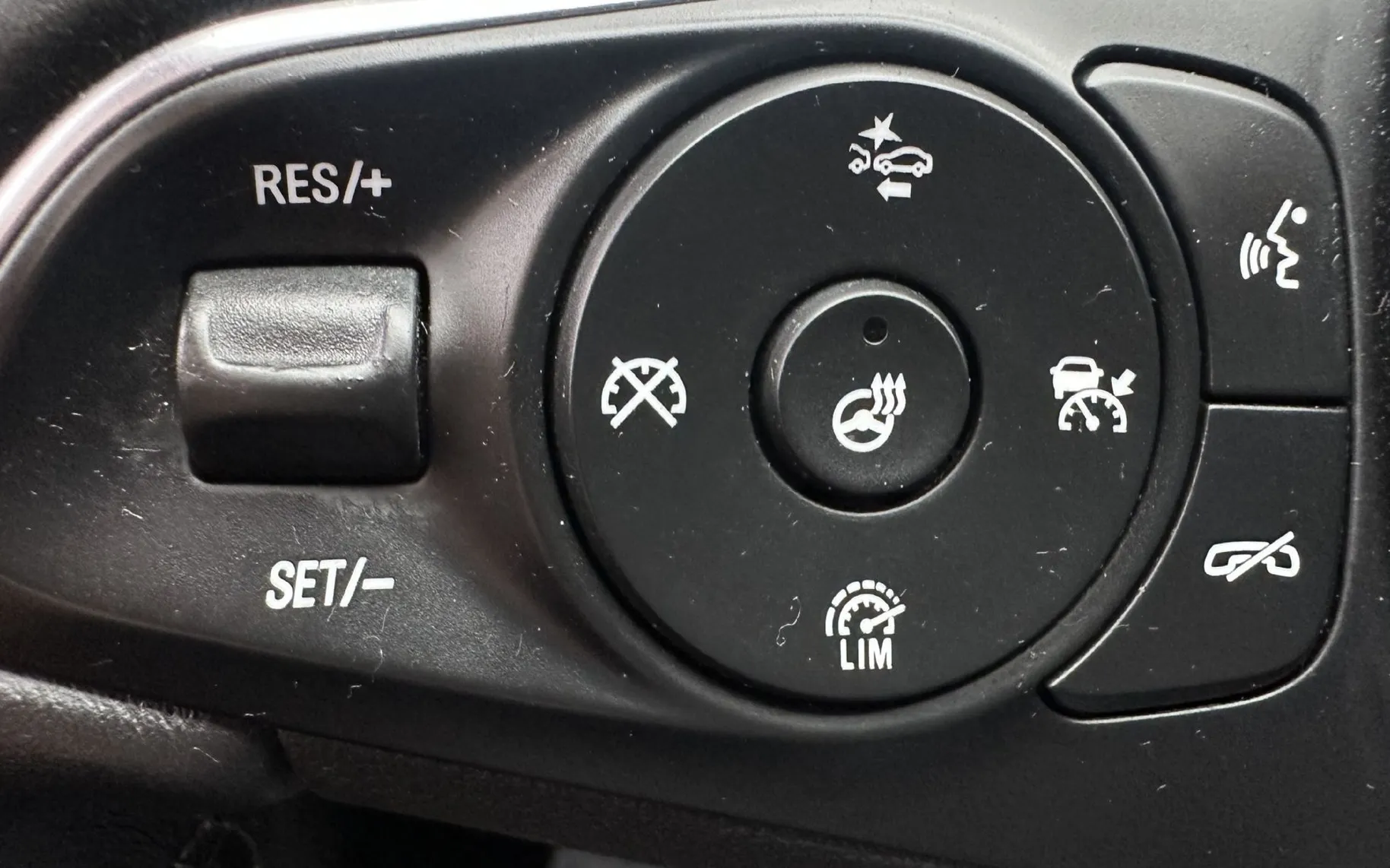 Notranja slika - Opel Insignia - 2.0 CDTI Innovation.NEMŠKI+4ALU.KAMERA.USNJE.DIZEL - 13