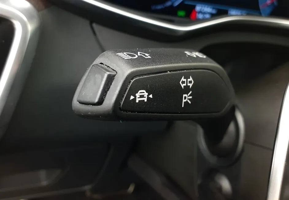 Zunanja slika - Audi A6 - Avant 50 TDI quattro 2x S line - 9