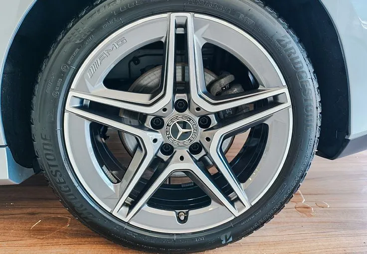 Zunanja slika - Mercedes-Benz CLA-Razred - 200 AMG PRO FULL-360 KAMERA-18 COL-LED-VIDEO - 4
