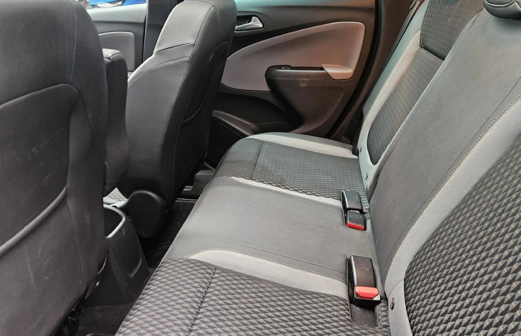 Zunanja slika - Opel Crossland X - 1.2T Innovation - 7