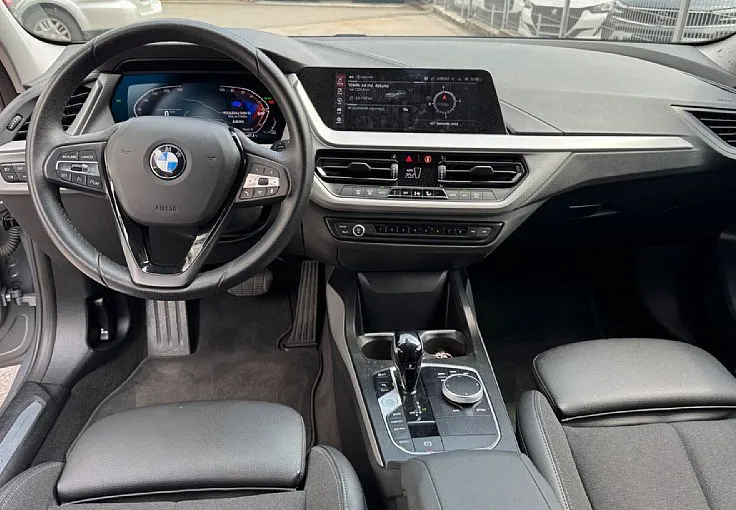 Zunanja slika - BMW Serija 1 - : 116d Business Design - ODLIČEN - 6