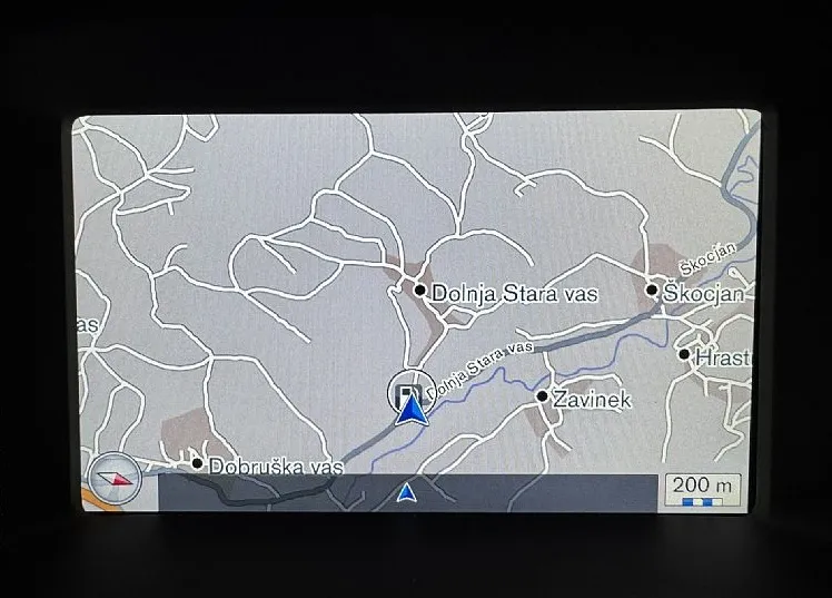 Zunanja slika - Volvo V60 - D3 Momentum-XENON-PDC-NAVI - 18