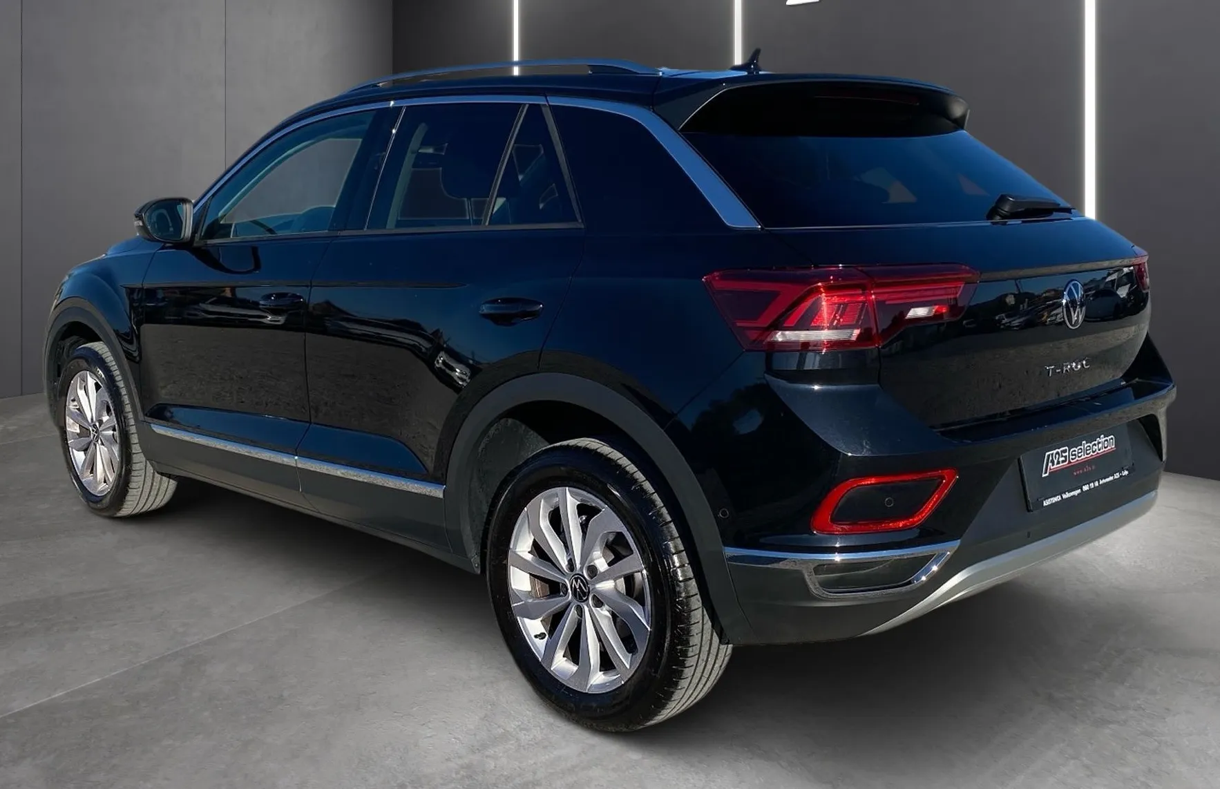 Zunanja slika - VW T-Roc - 1.5 TSI DSG Style Navigacija kamera zim. paket - 4
