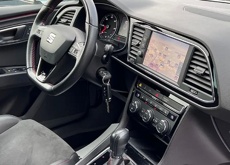 Zunanja slika - Seat Leon - 2.0 TDI+FR LINE+PANORAMA+KAMERA+LED+F1+AMBI+DSG... - 17