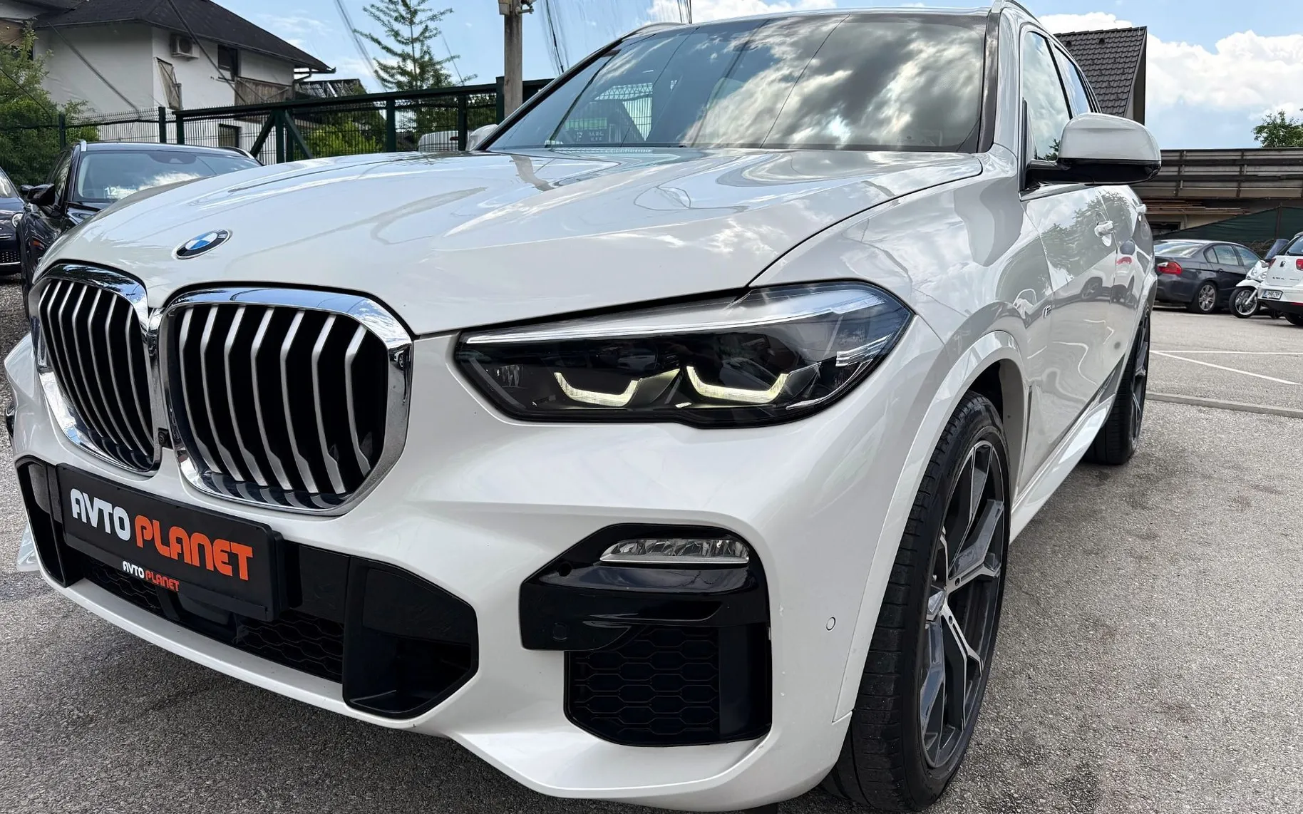 Zunanja slika - BMW X5 - serija : xDrive30d M-SPORT SLO FULL LED ZRAČNO ACC ALU21 - 7