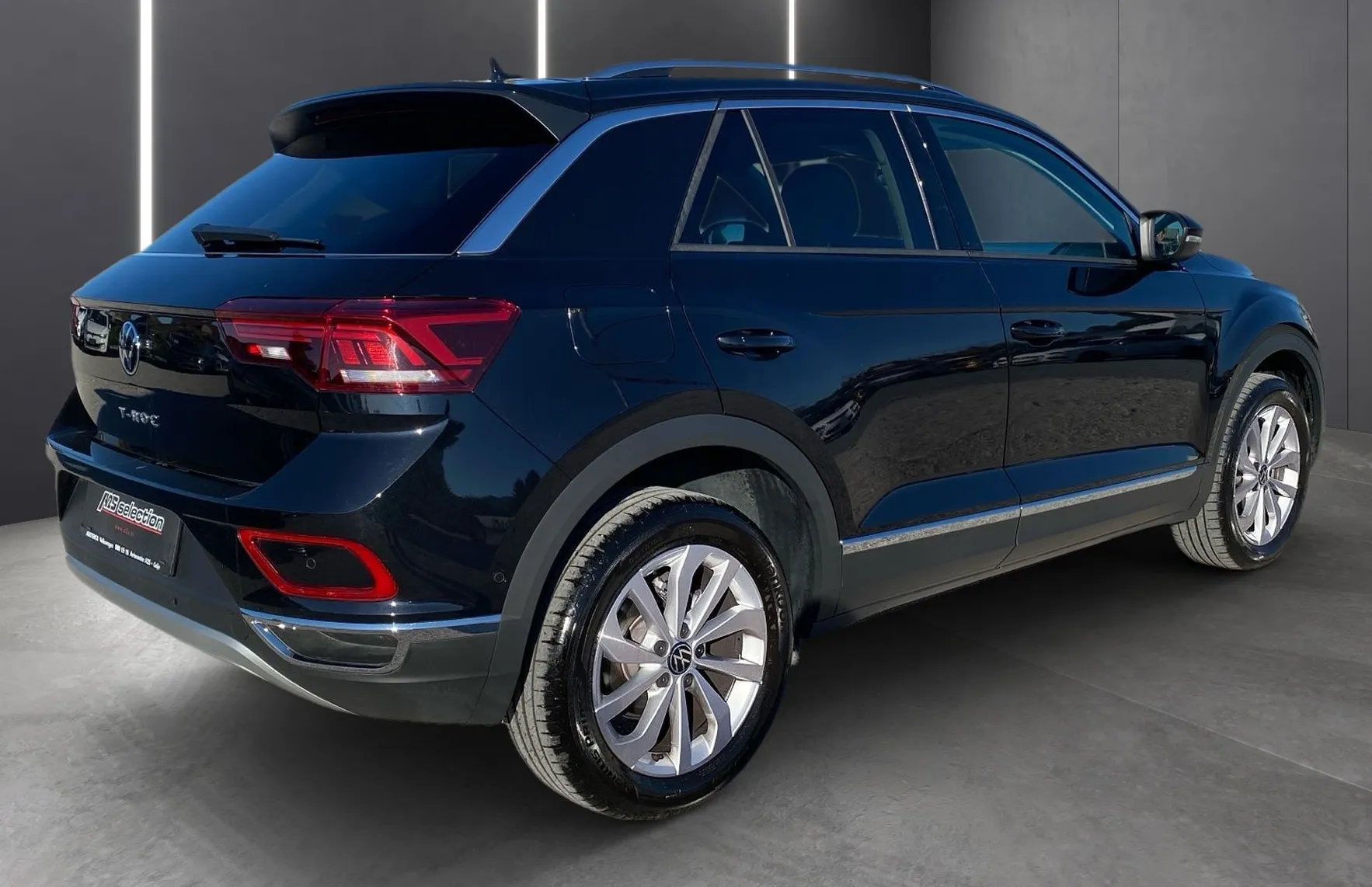 Zunanja slika - VW T-Roc - 1.5 TSI DSG Style Navigacija kamera zim. paket - 3