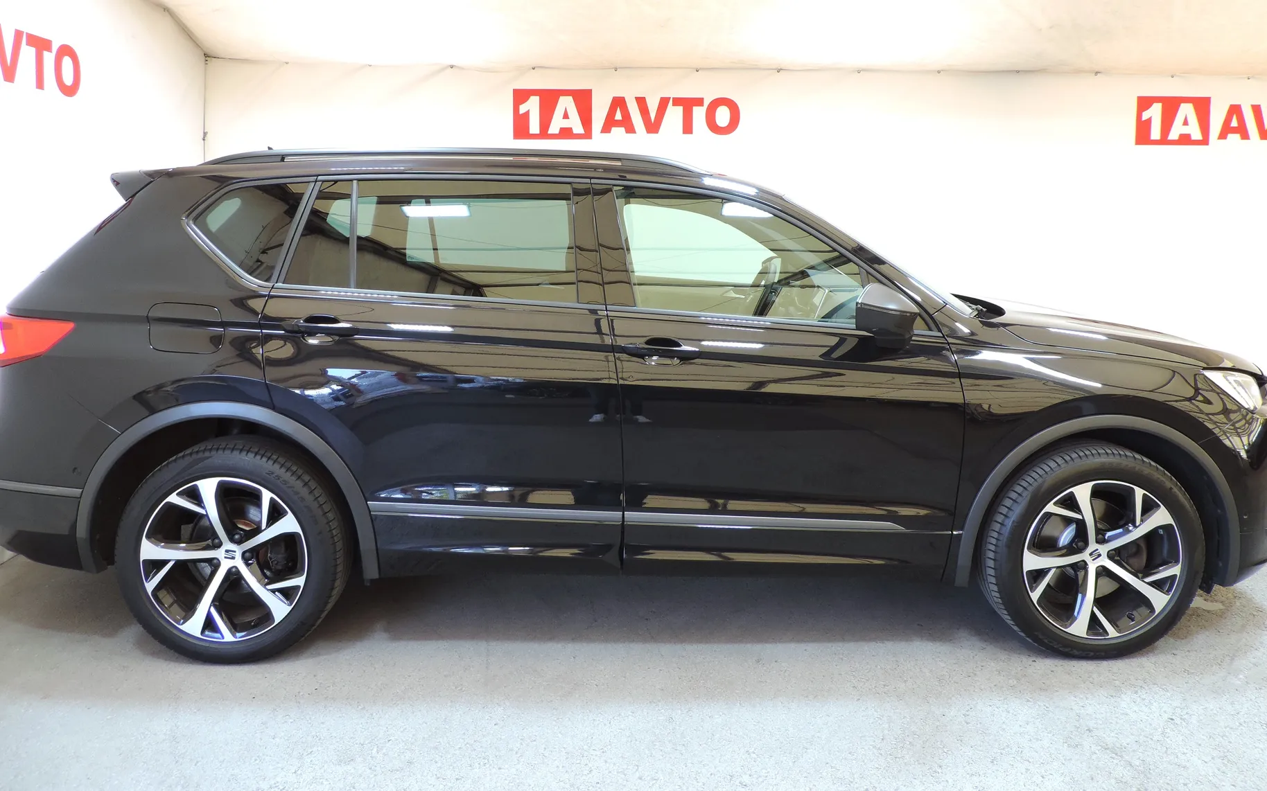 Zunanja slika - Seat Tarraco - 4Drive 2.0 TDI FR DSG KLJUKA-ACC-KAMERA - 5