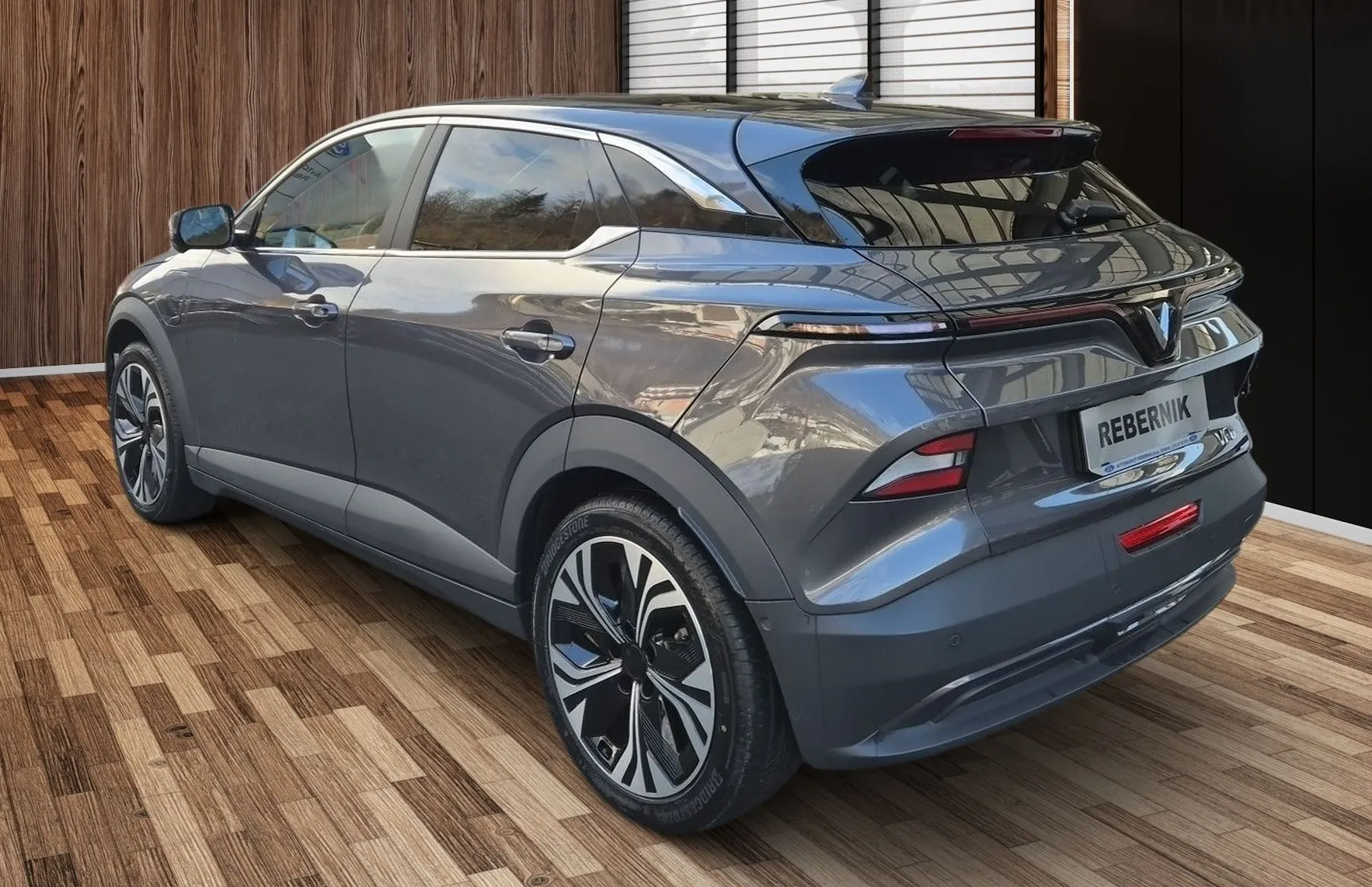 Zunanja slika - Vinfast VF6 - PLUS 59.6kWh 204PS FWD - 5