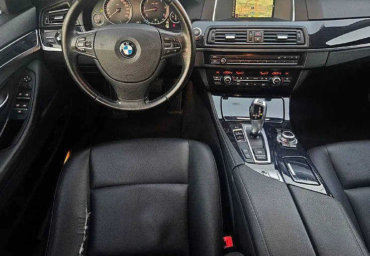 Zunanja slika - BMW Serija 5 - Touring: 530d xDrive 249ks AUTOMATIC °NAVI° tempomat - 9