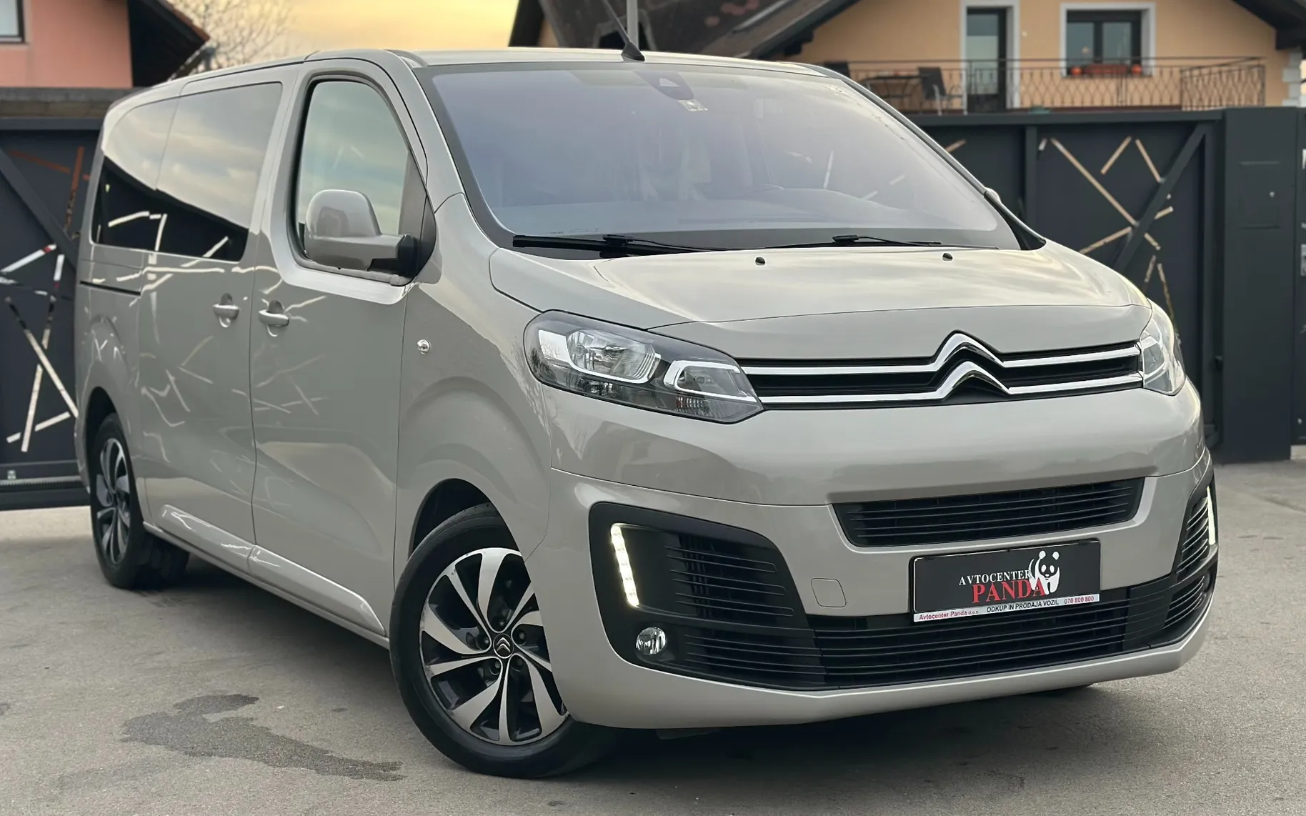Zunanja slika - Citroën Spacetourer - L2H1 - 6