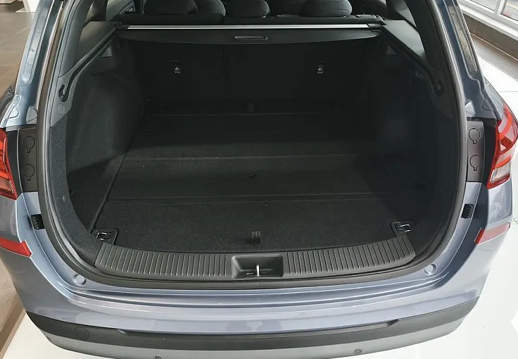 Zunanja slika - Hyundai i30 Wagon - 1.0 T-GDI PREMIUM-APPLE-KAM-ALU-LED-VIDEO - 5