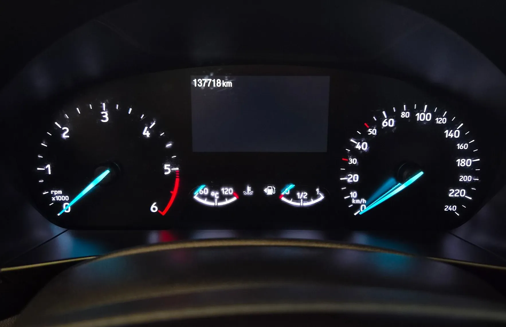 Zunanja slika - Ford Focus - Karavan 1.5 EcoBlue DAB|LED|NAVI|KLJUKA|KAMERA - 14