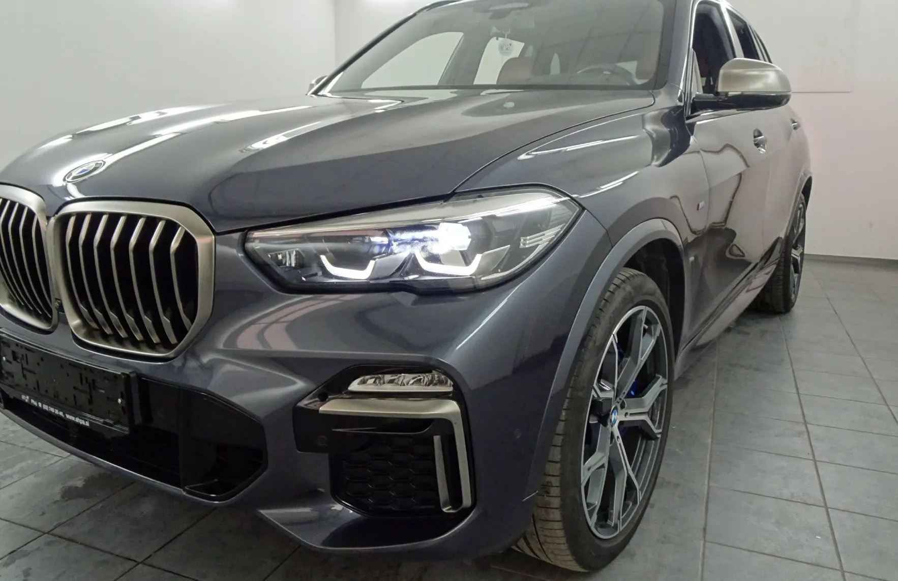 Zunanja slika - BMW X5 - serija :  xDriveM50d Avt.KAMERA.LES.USNJE.NAVI.ACC.KLJUKA - 17
