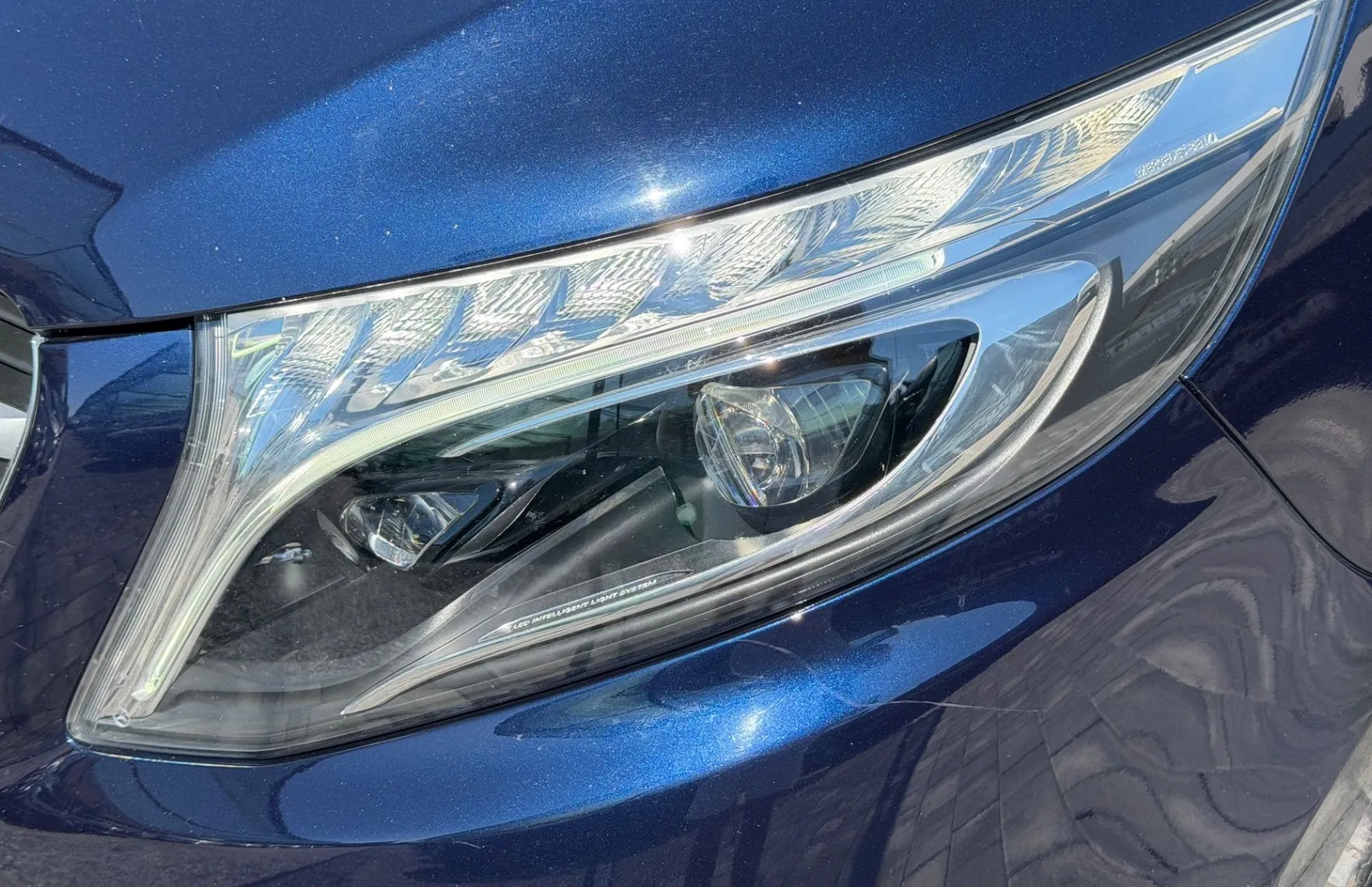 Zunanja slika - Mercedes-Benz V-Razred - V 250d 4MATIC|AMG Line|SLO|360°|KLJUKA|BURM.| - 20