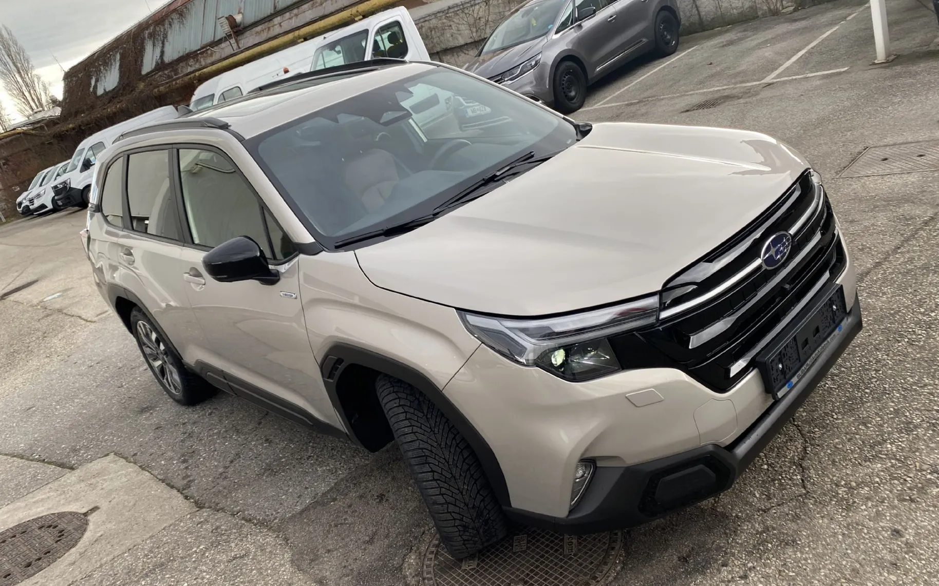 Zunanja slika - Subaru Forester - 2.0i 4WD CVT Lineartronic PREMIUM - 6