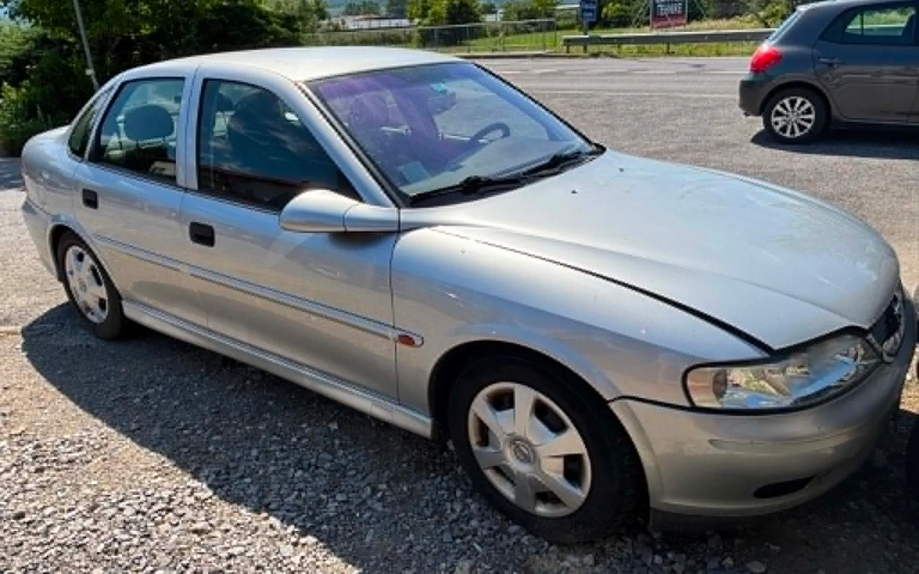 Zunanja slika - Opel Vectra - Opel  1.6i 16V - 1