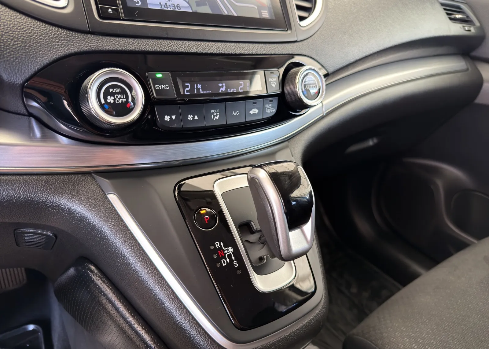 Zunanja slika - Honda CR-V - 4WD 1,6 i-DTEC Elegance Avt. - 11