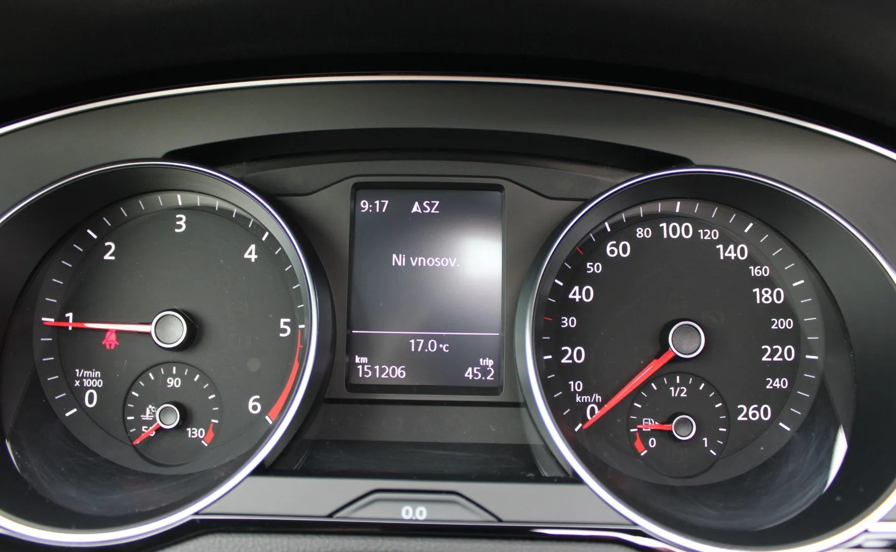 Zunanja slika - Volkswagen Passat - Variant 2.0 TDI BMT SCR Business - 18