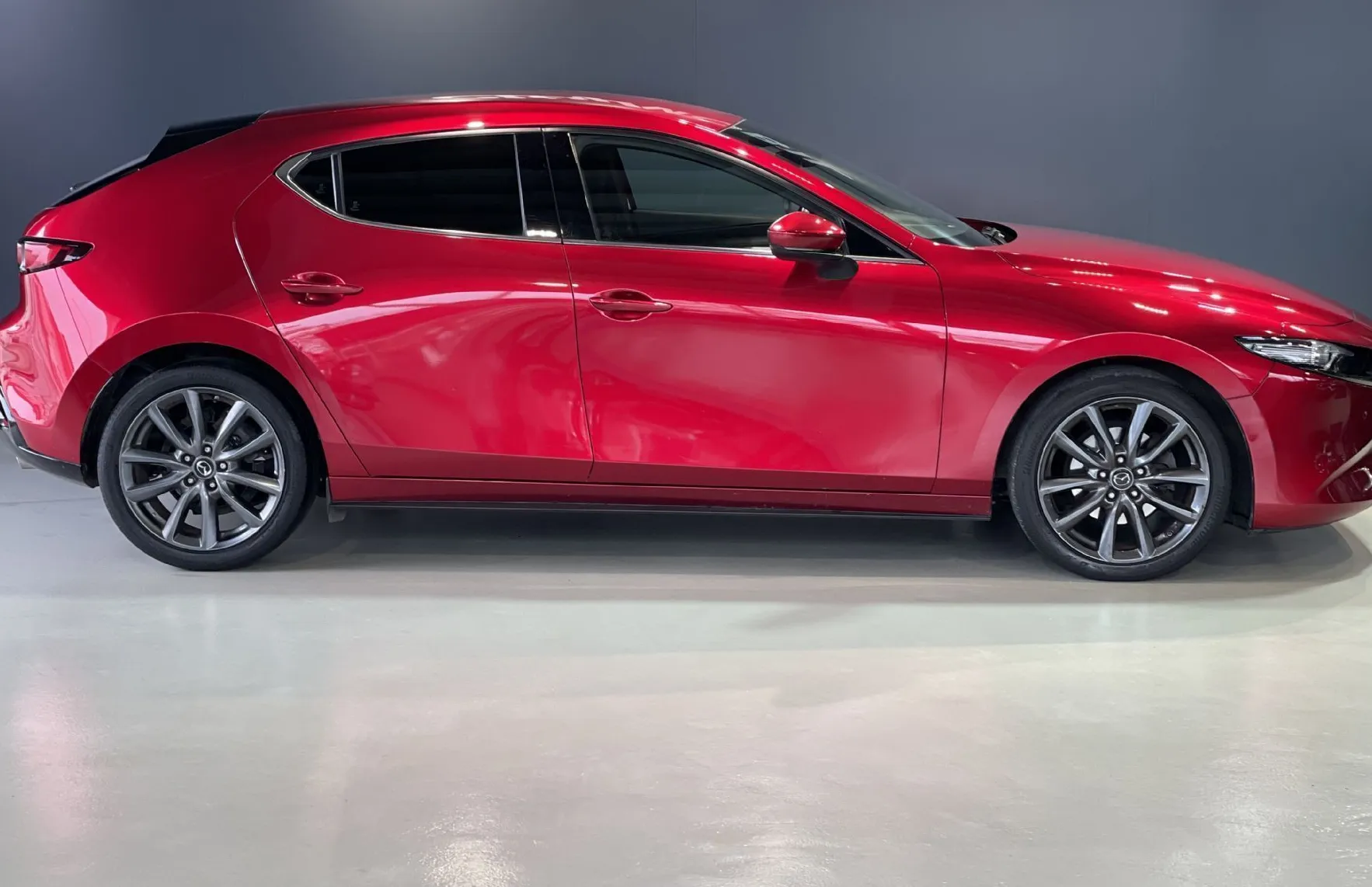 Zunanja slika - Mazda Mazda3 - HEAD UP-NAVIGACIJA-KAMERA-2XPDC-RADAR-LED - 4