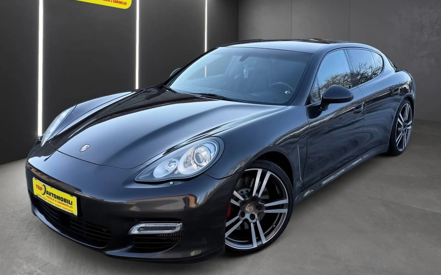 Zunanja slika - Porsche Panamera - TURBO RADAR XENON KAMERA MEMORY ZRAČNO - 2