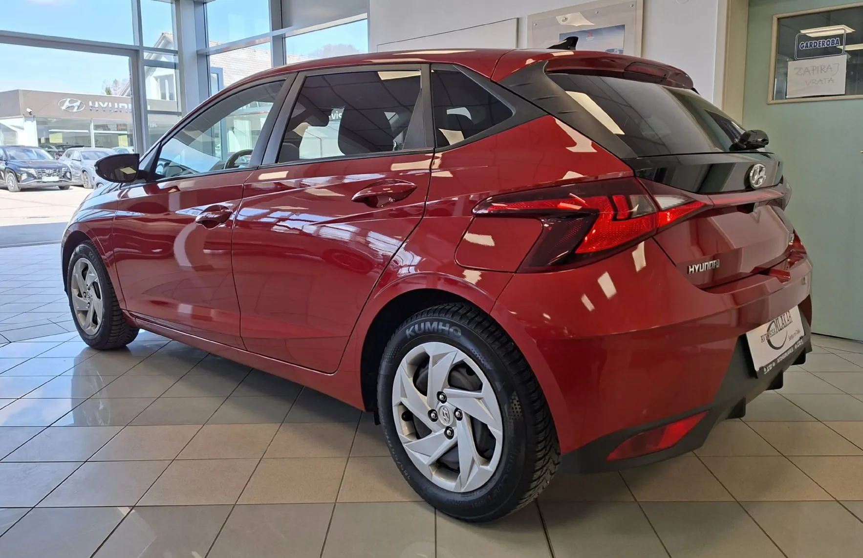 Zunanja slika - Hyundai i20 - 1.0 T-GDI 100 COMFORT-LED-KAMERA-PDC-ODLIČEN- - 3