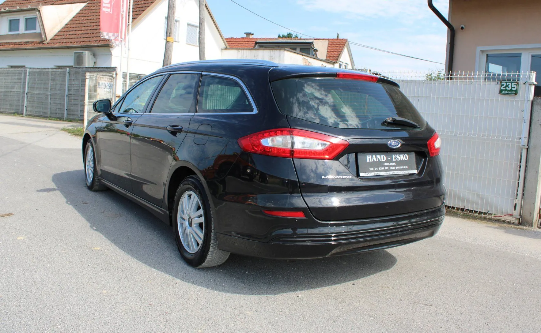 Zunanja slika - Ford Mondeo - Karavan 2.0 TDCi Titanium Powershift - 4