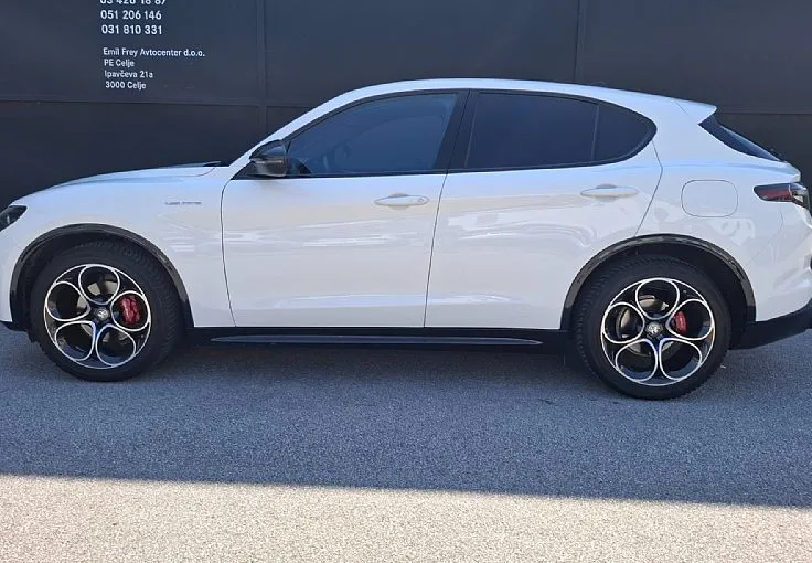 Zunanja slika - Alfa Romeo Stelvio - Q4 2.2 Multijet 210 Veloce Avt. - 6