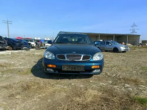 Zunanja slika - Daewoo Leganza - 2,0 CDX - 4