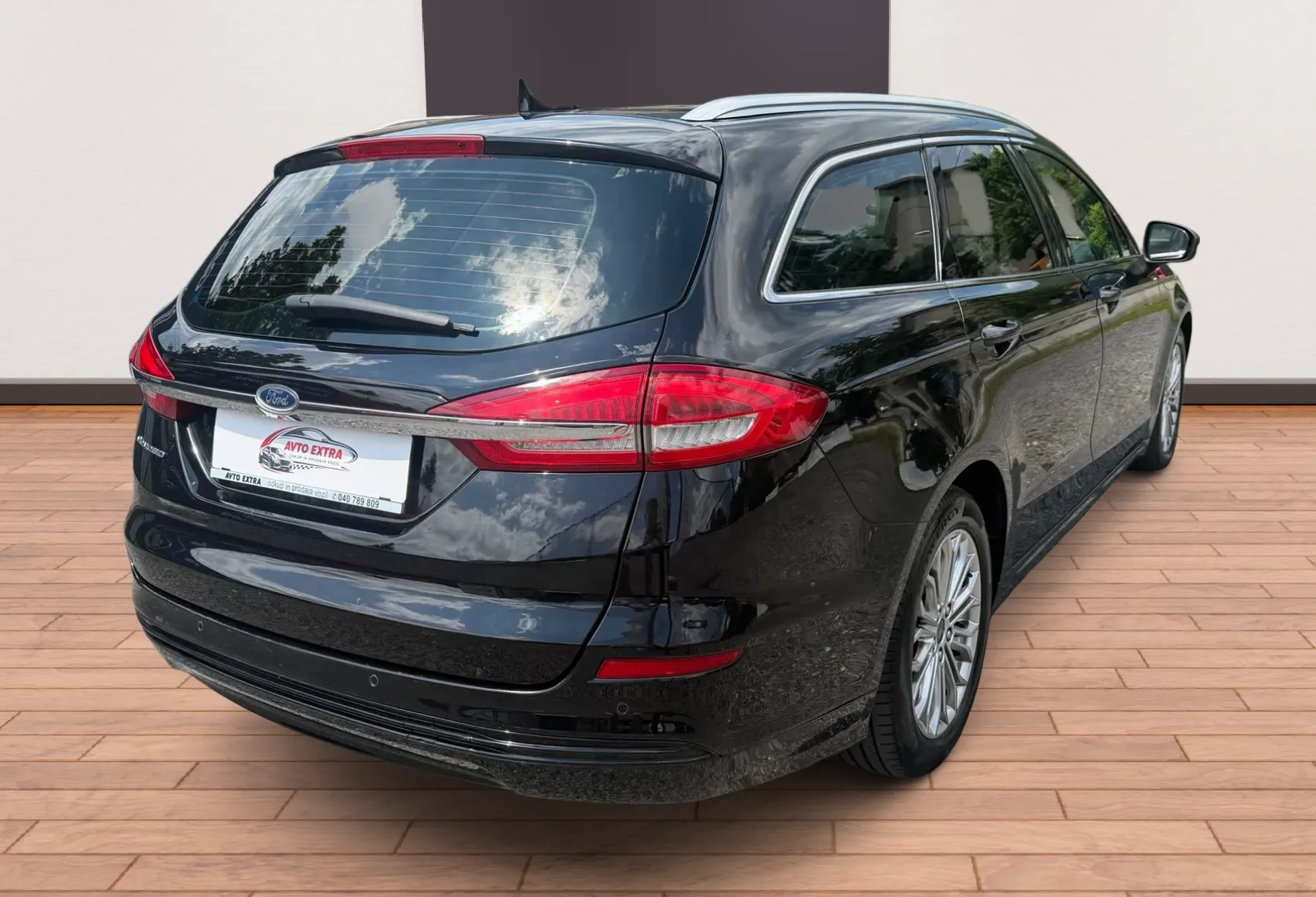 Zunanja slika - Ford Mondeo - 2,0 TDCi Titanium - 8