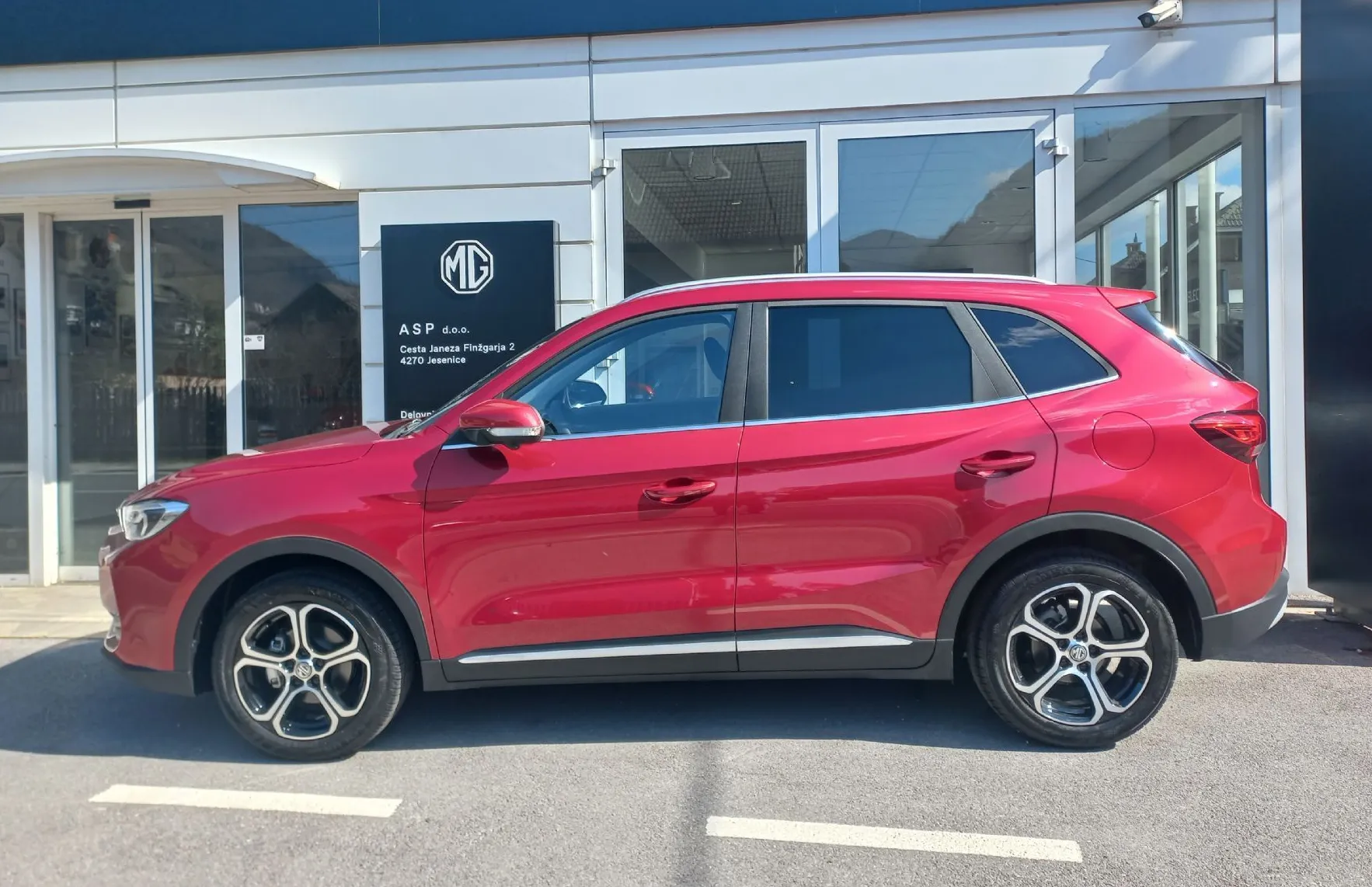 Zunanja slika - MG MG ZS - ZS 1.5 Comfort - 3
