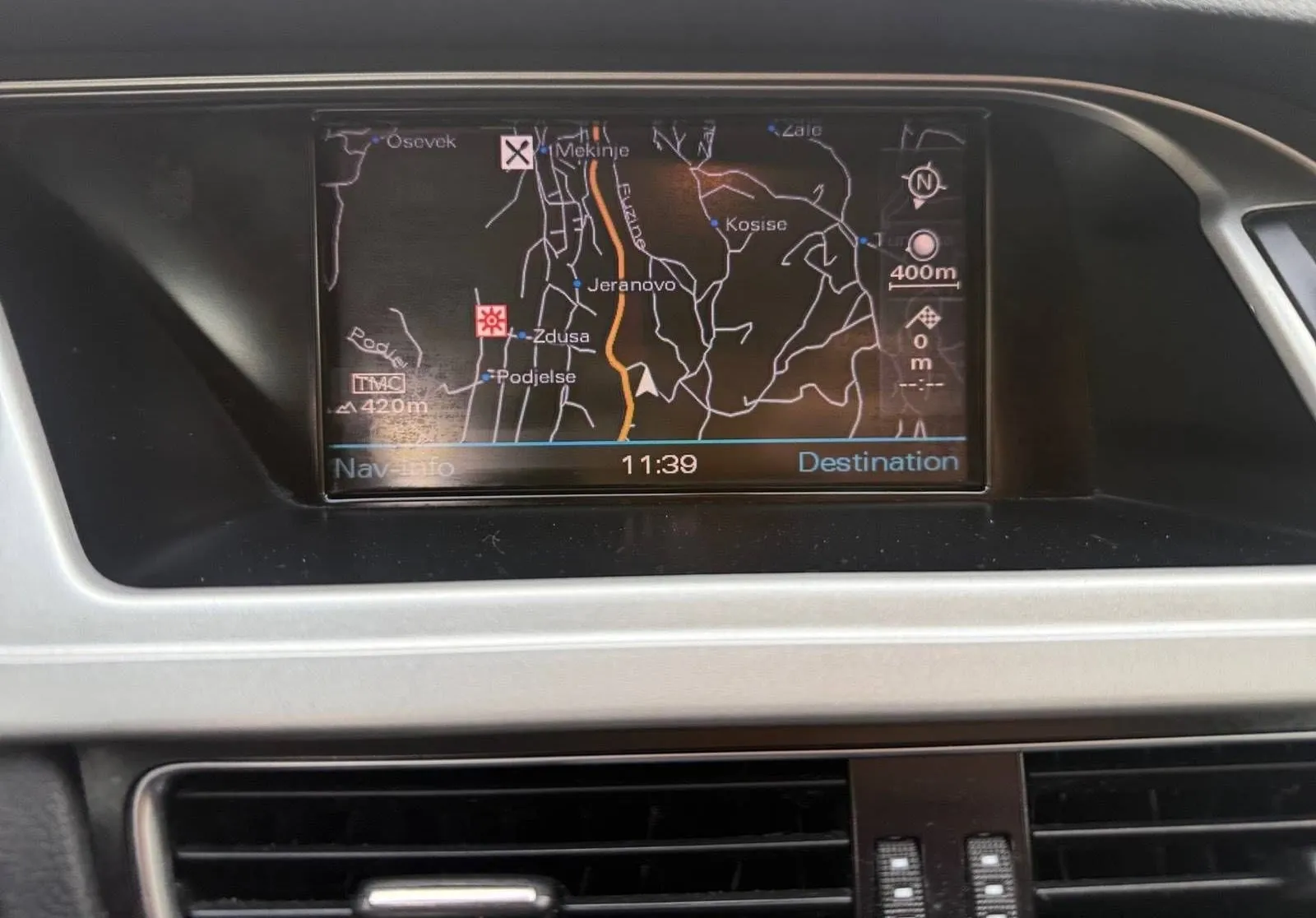 Notranja slika - Audi A4 Avant - avant 2.0 TDI 105 kW - 9