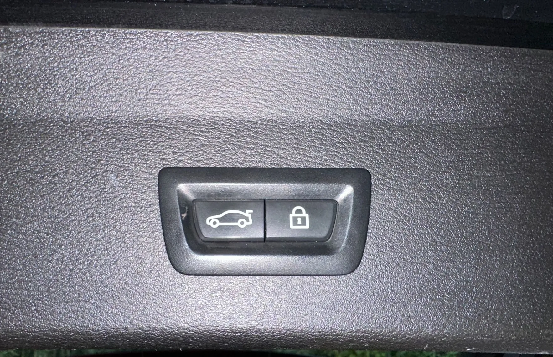 Zunanja slika - BMW X1 - serija : xDrive18d Sport Line-LED-KEYLESS-HUD-NAVI-VK... - 14