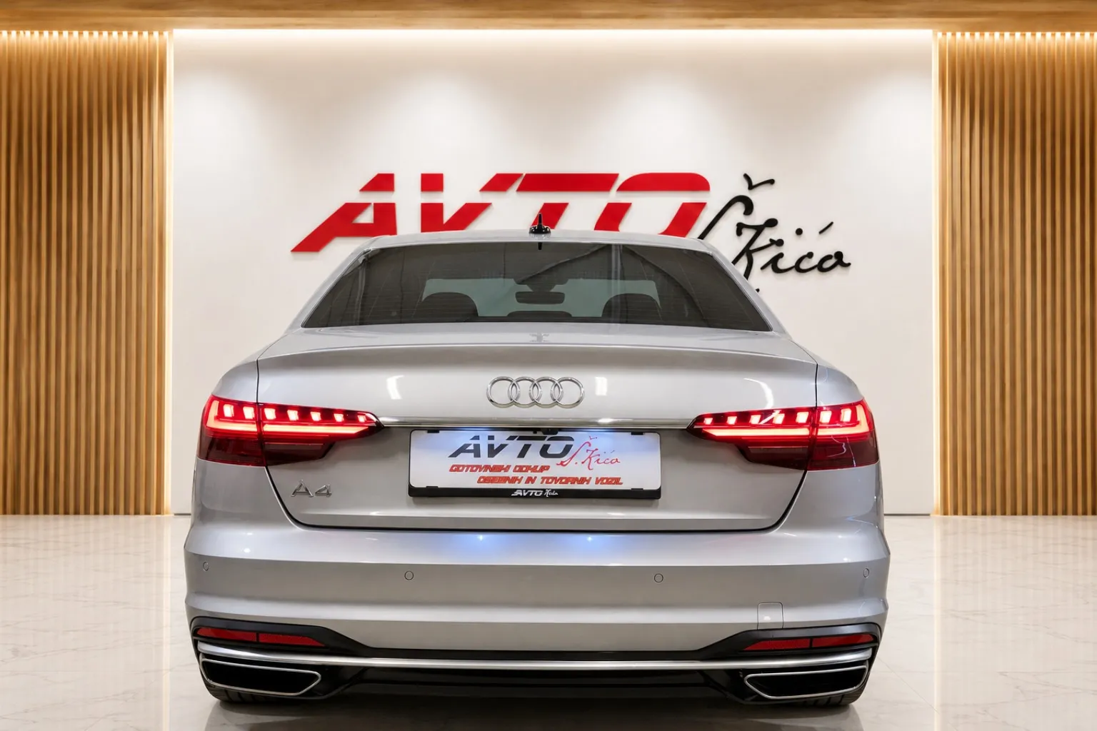 Notranja slika - Audi A4 - 2.0 TDI-S LINE-MATRIX-LIMO-ACC-KAMERA-NAVI-F1-AVT. - 8