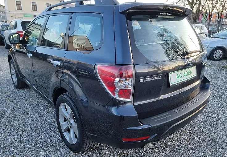 Zunanja slika - Subaru Forester - 2.0D 4X4 - HITRI KREDIT BREZ POLOGA - 3