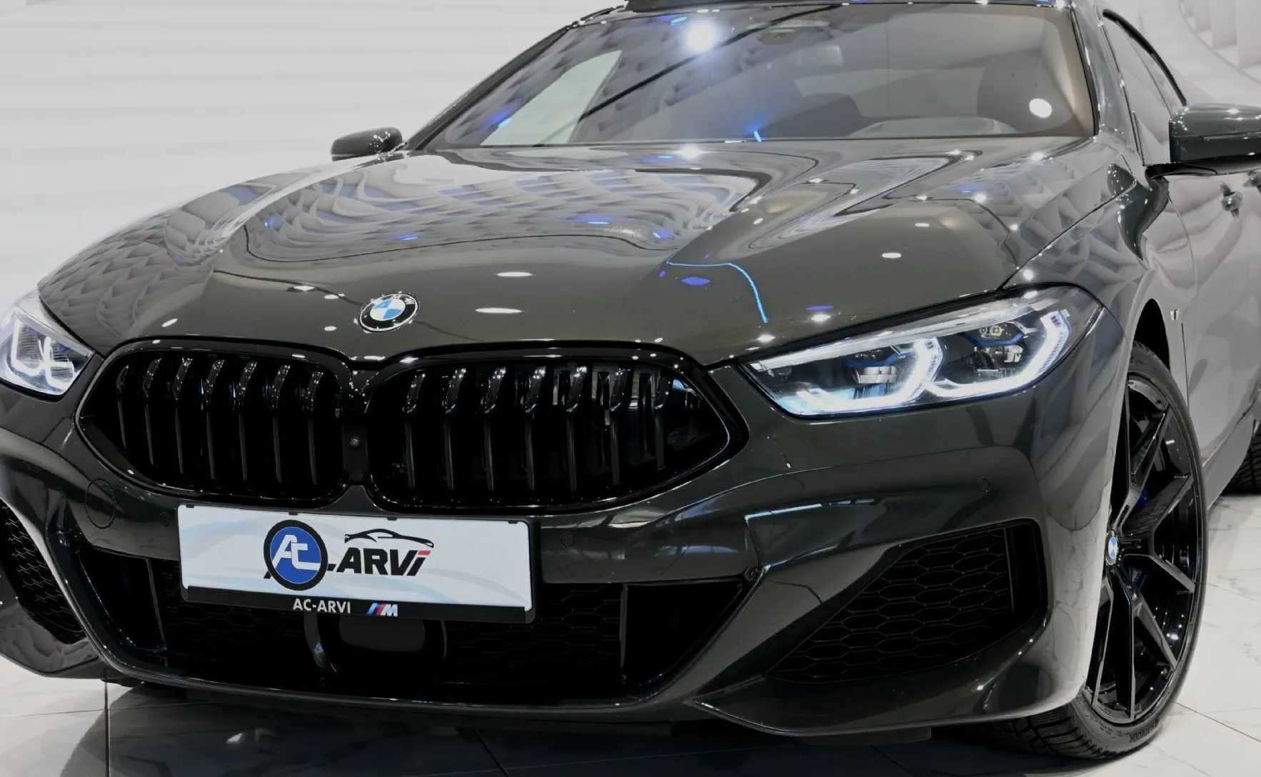 Zunanja slika - BMW Serija 8 - Gran Coupe: M850i xDriveRADAR-PANO-KEY-KAM360-BOWERSl. - 3
