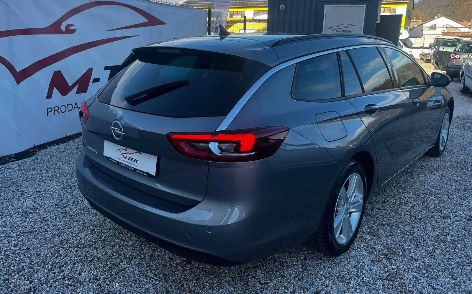 Zunanja slika - Opel Insignia - 1.6 SPORT-USNJE-NAVI-ACC-LINE ASIST-ALU... - 3