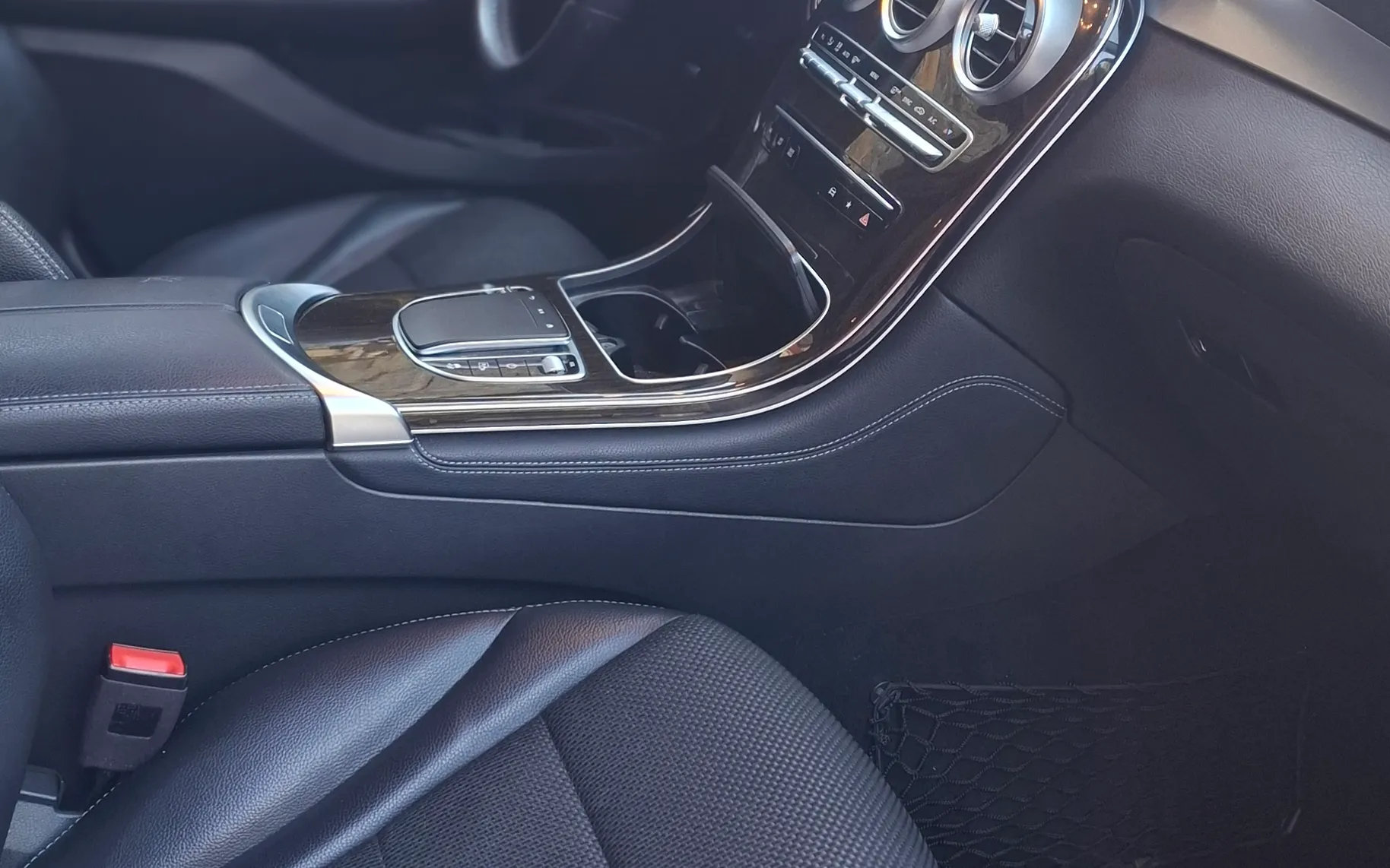 Notranja slika - Mercedes-Benz GLC-Razred - GLC 220 d 4MATIC Avt. - 5