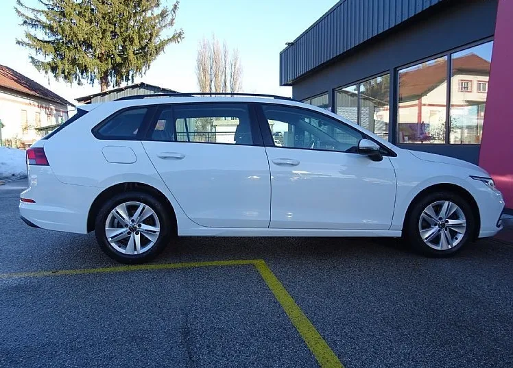 Zunanja slika - VW Golf - Variant 2.0 TDI Life DSG 150KM - KOT NOV - GRETJE SEDEŽEV - 3