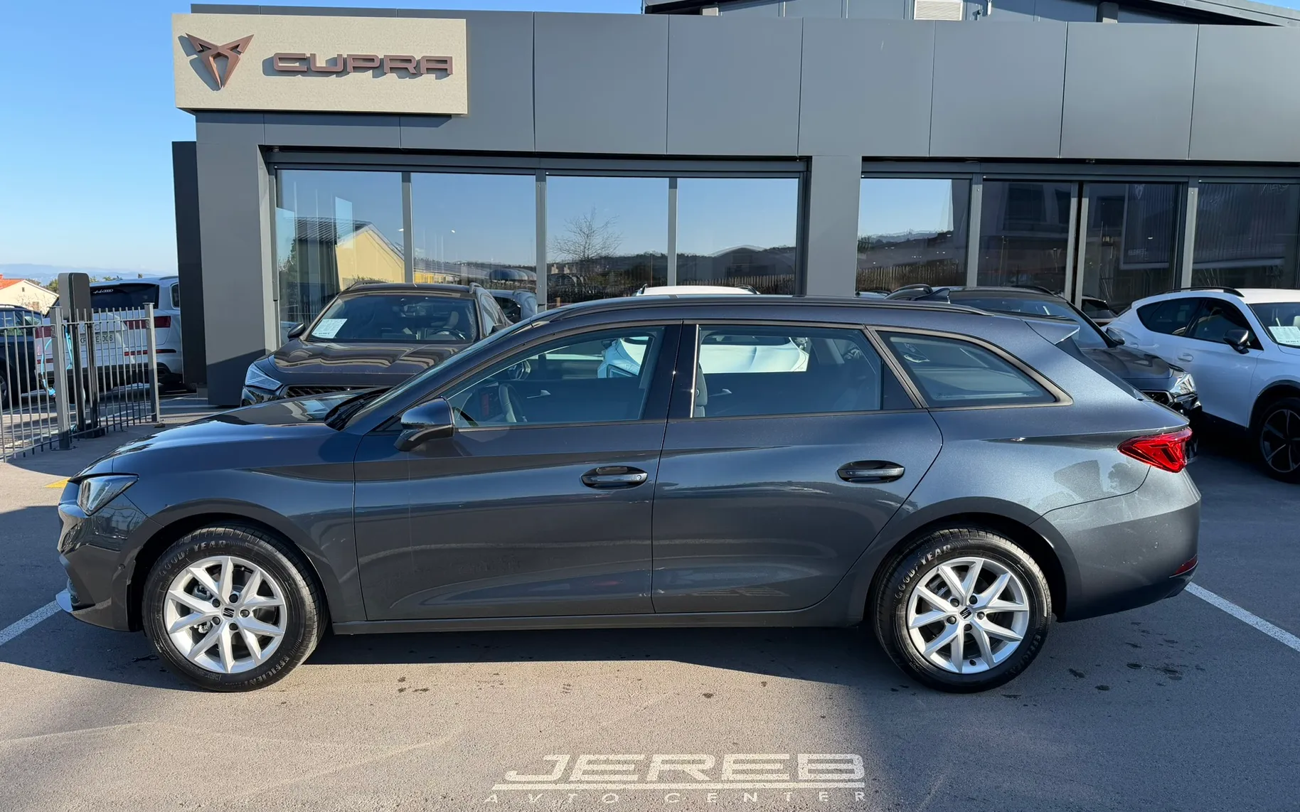Zunanja slika - Seat Leon - 1.5 TSI 85KW STYLE EDITION ST - 1