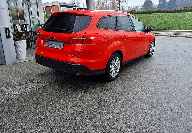 Zunanja slika - Ford Focus - Style 1.0 EcoBoost 125 KM - 5