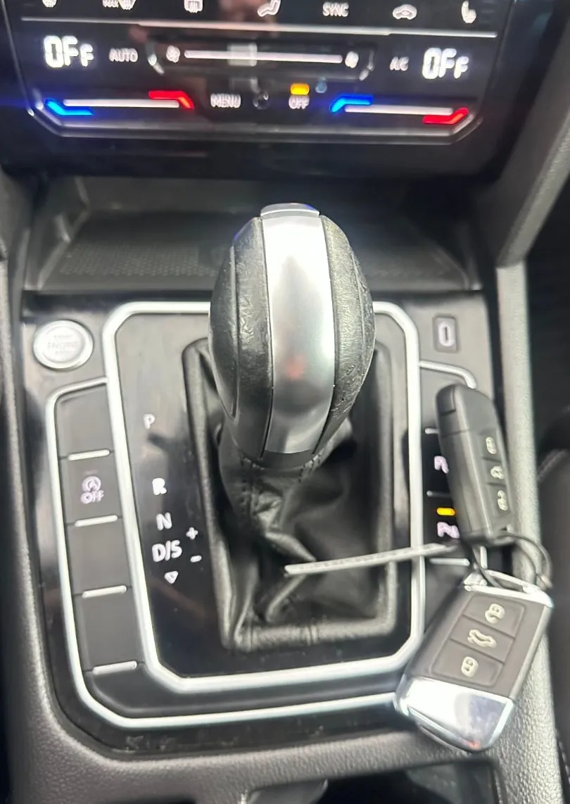 Zunanja slika - Volkswagen Passat - 2.0 TDI Business DSG.NEMŠKI+4ALU.KAMERA.ACC.NAVI - 18